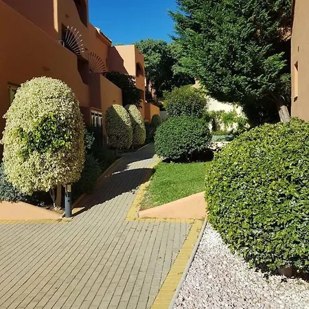 Lagos Santa Maria Golf Apartment *